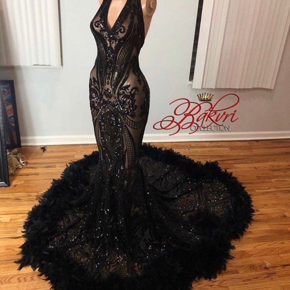 CUSTOM MADE PROM DRESS 🖤SOLD🖤